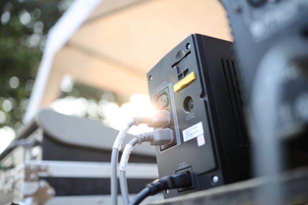 uninterruptible power supply, To protect against surges Power cut
